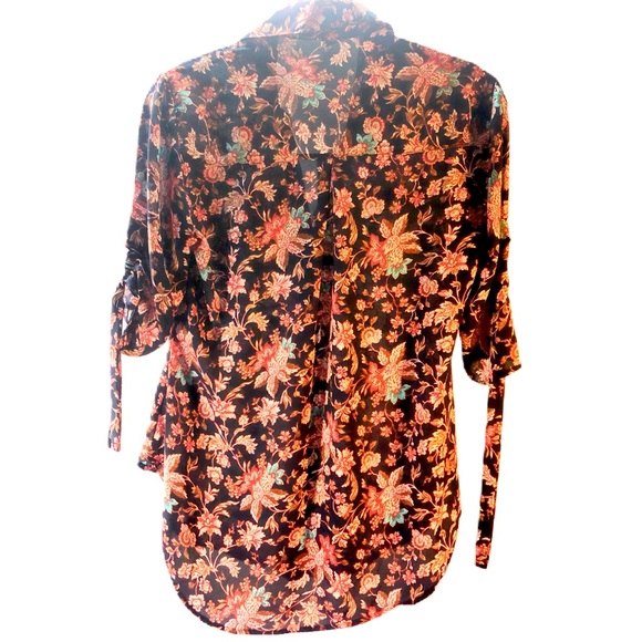 Express 🅝🅦🅞🅣 Floral Design-Size XS - Picture 2 of 7